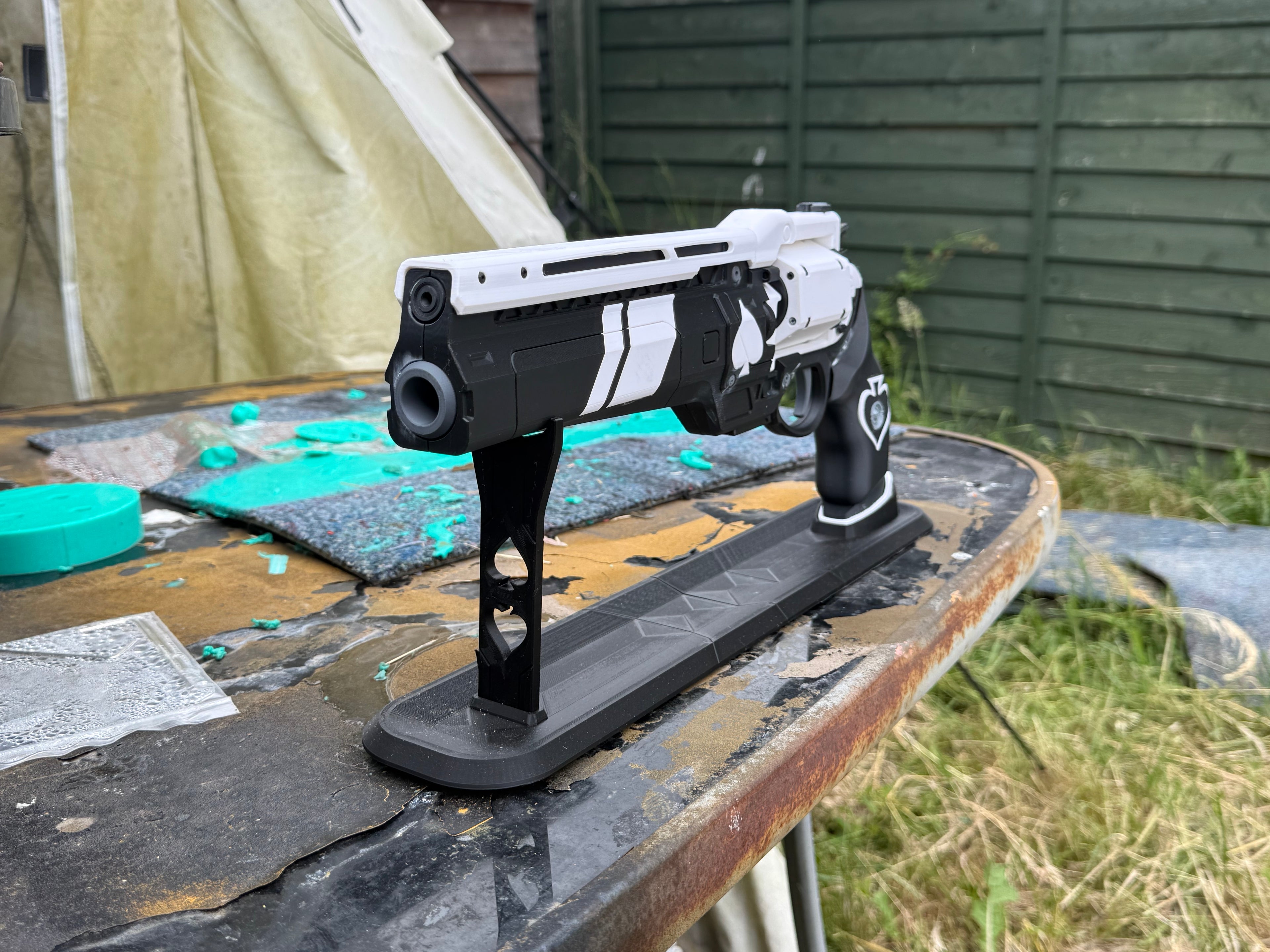 Sci-fi Blaster - Gambler's Ace